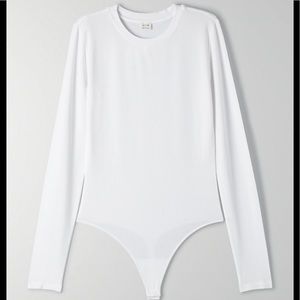 Wilfred White Baby Longsleeve Bodysuit Small